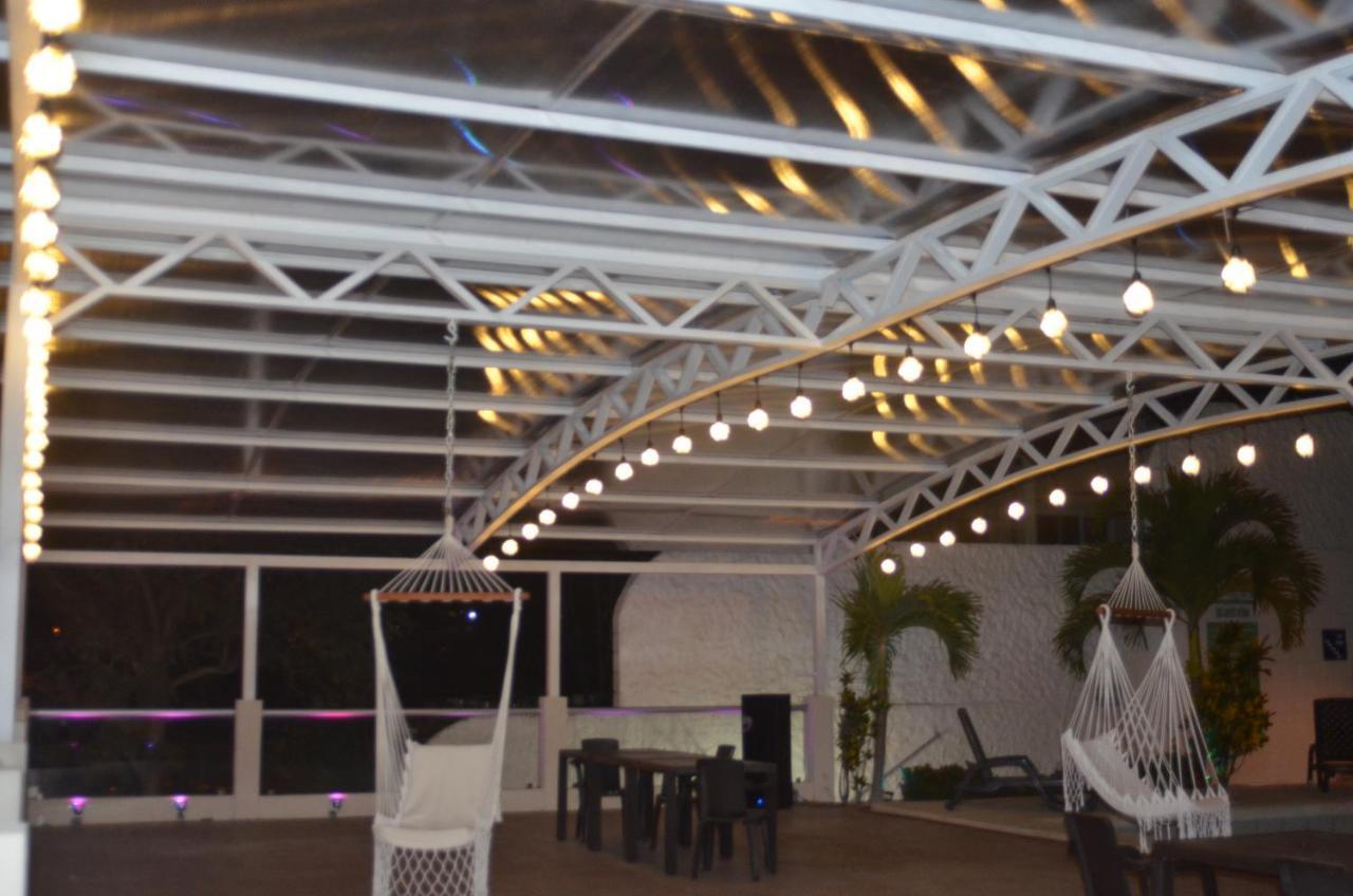 Hotel Paradise Beach Playas Exterior foto